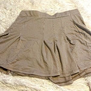 Pleated checkered skirt